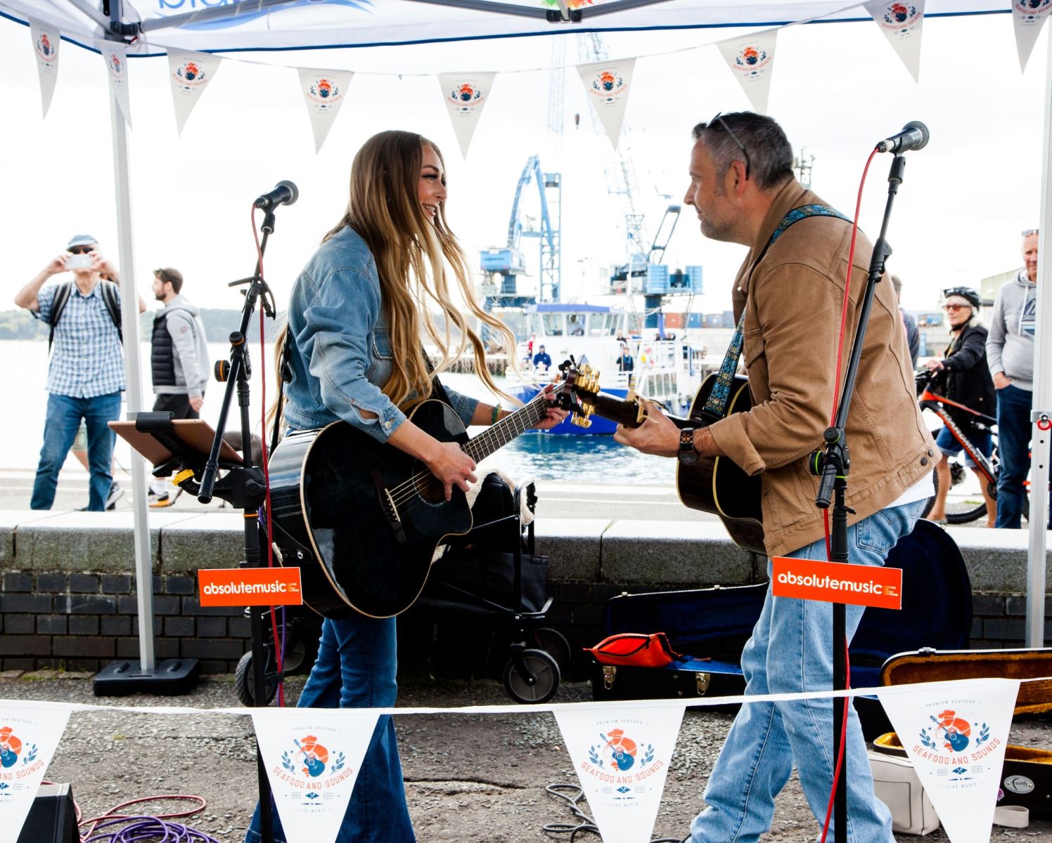 Poole Quay live music