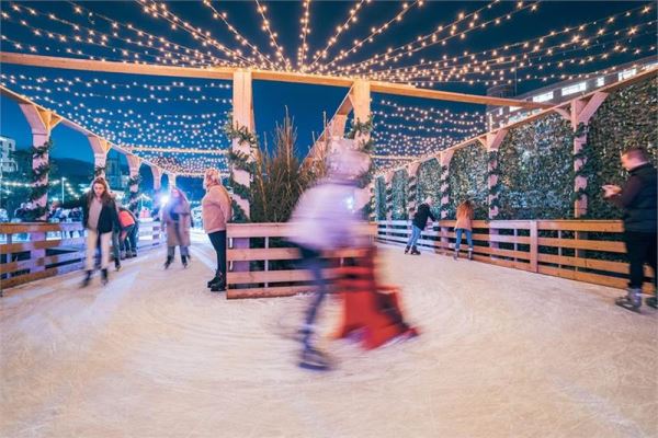 Ice Skating in Dorset