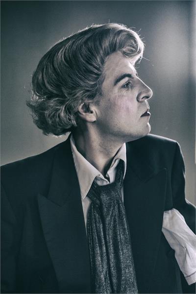 Theatre: Quentin Crisp, Naked Hope