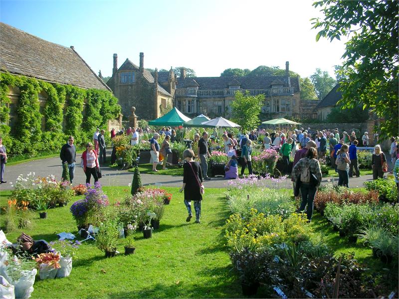 Mapperton Autumn Plant Fair