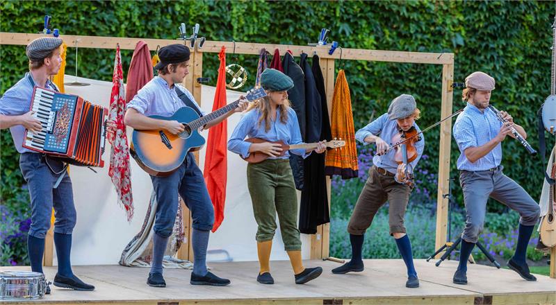 Outdoor Theatre: Macbeth