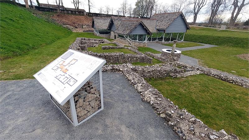 Roman Town House Tours