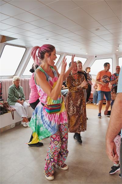 Throwback Series: 00s Boat Party