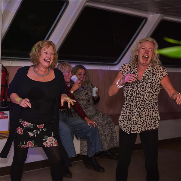 Throwback Series: 00s Boat Party