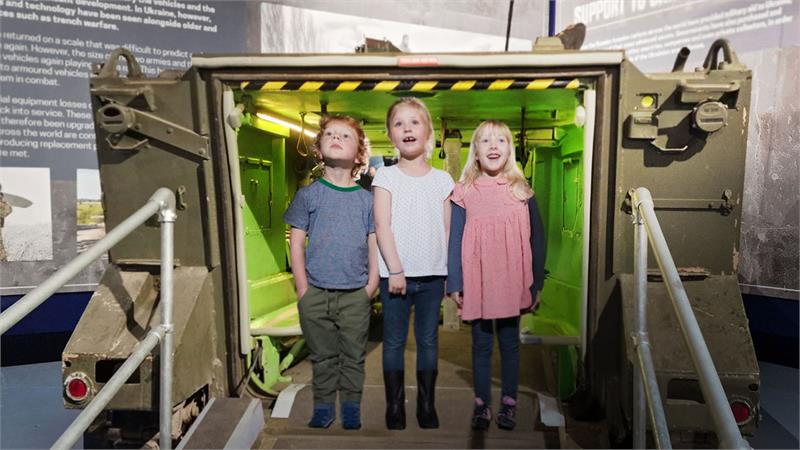 Easter Holidays: Tanks In Action